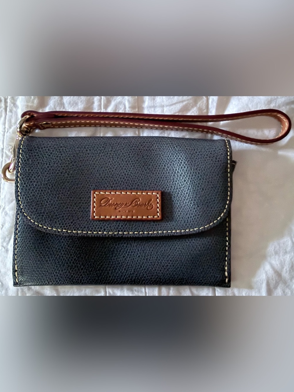 Dooney & Bourke Gray Compact Vi rage Wallet with wristlet strap